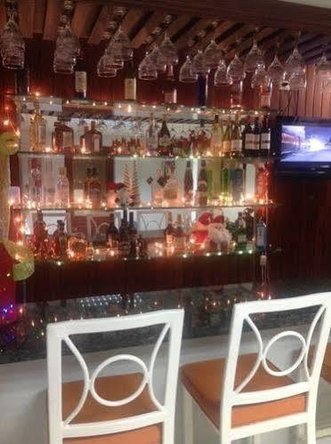 Micro Hotel Condo Suites Santo Domingo Buitenkant foto